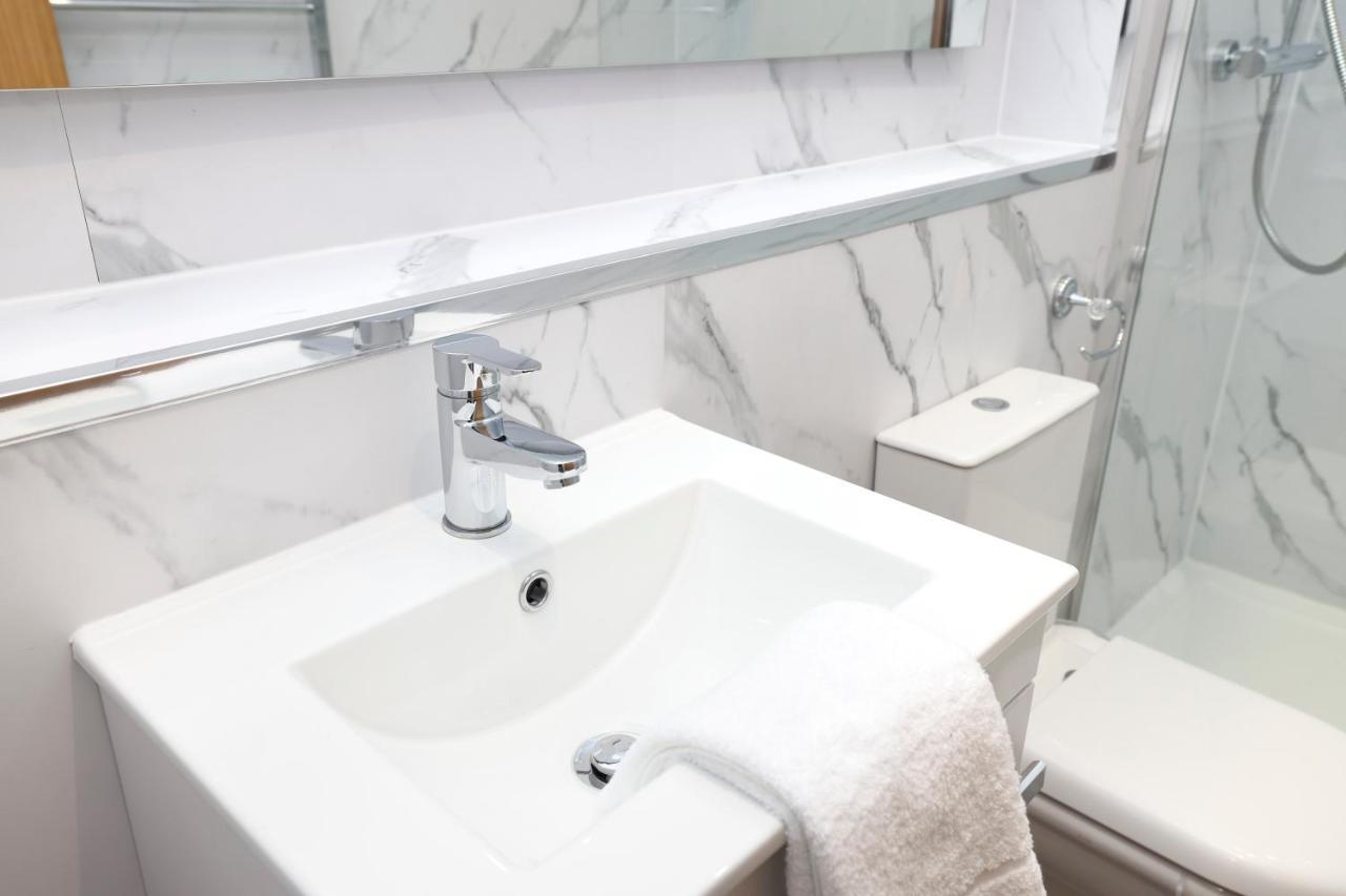 Stunning 2 Bed Apt Nr The Royal Mile & The Castle Edimburgo Exterior foto